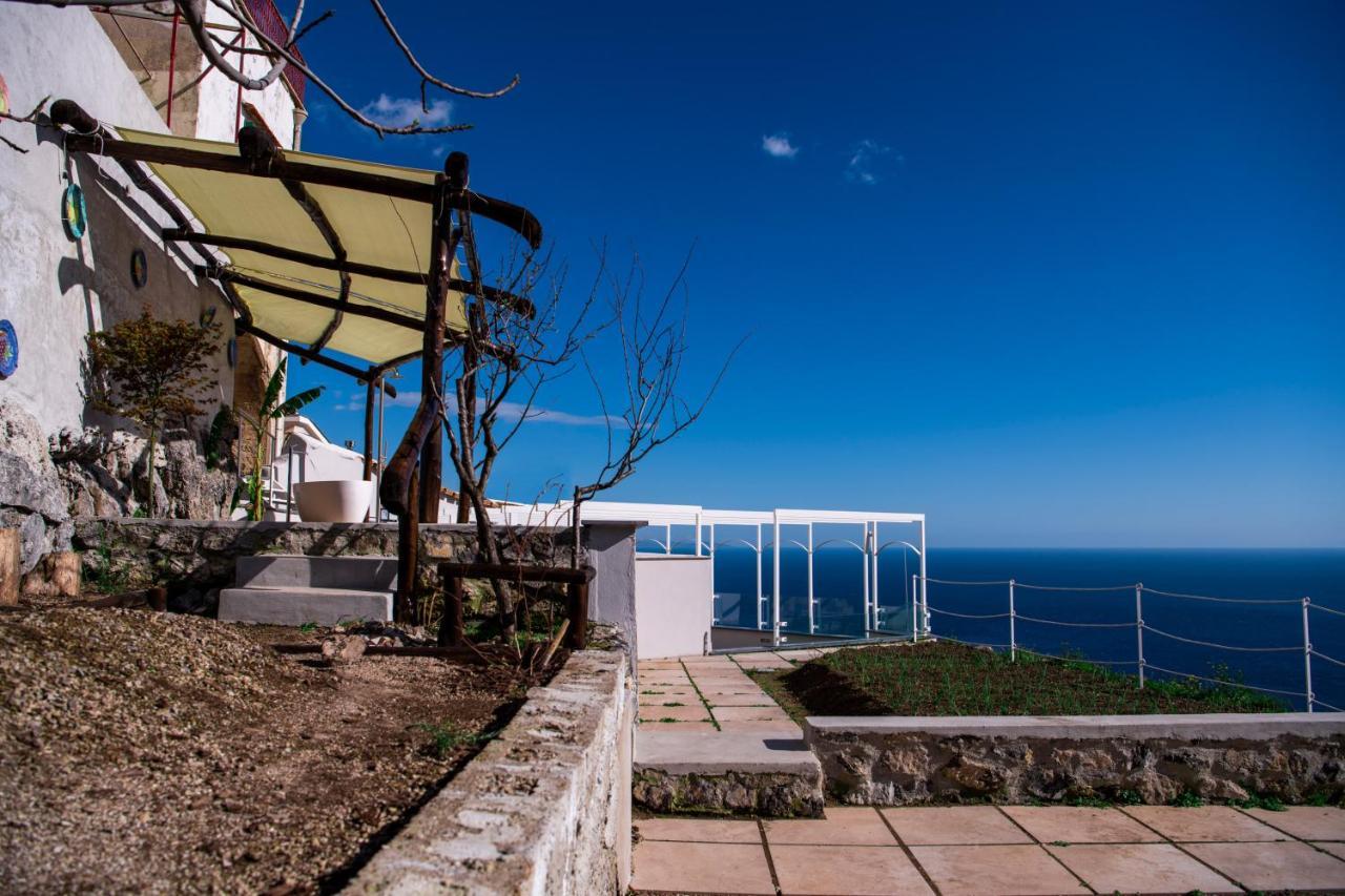 Villa La Tagliata Spectacular Jacuzzi Tub Amazing View And Private Parking Garage ポジターノ エクステリア 写真